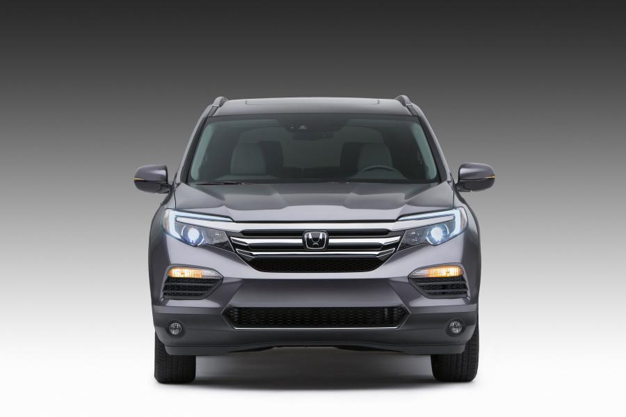  Honda Pilot 2015 года  (фото 45 из 107)